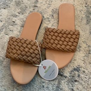 Brown weave sandals